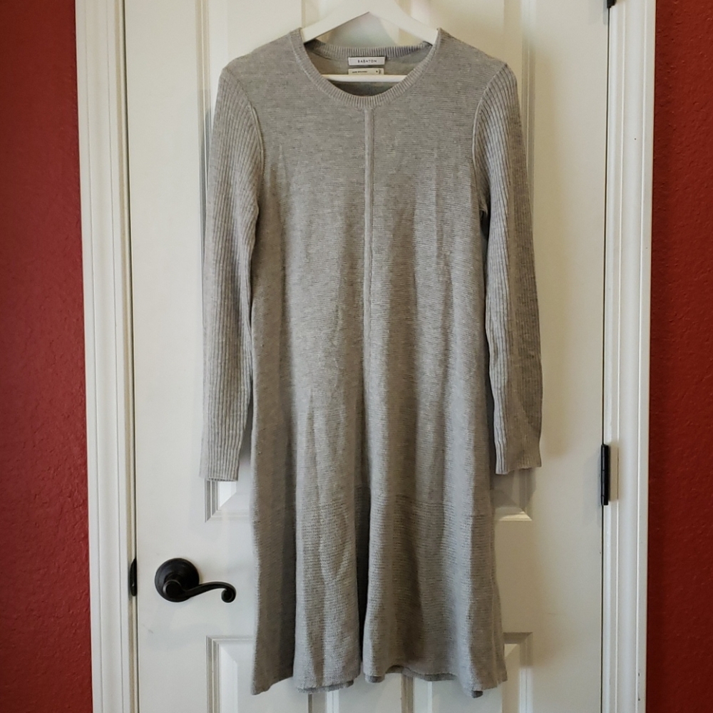 Aritzia BABATON Gray Maloney Sweater Dress sz M Women's - Picture 6 of 15